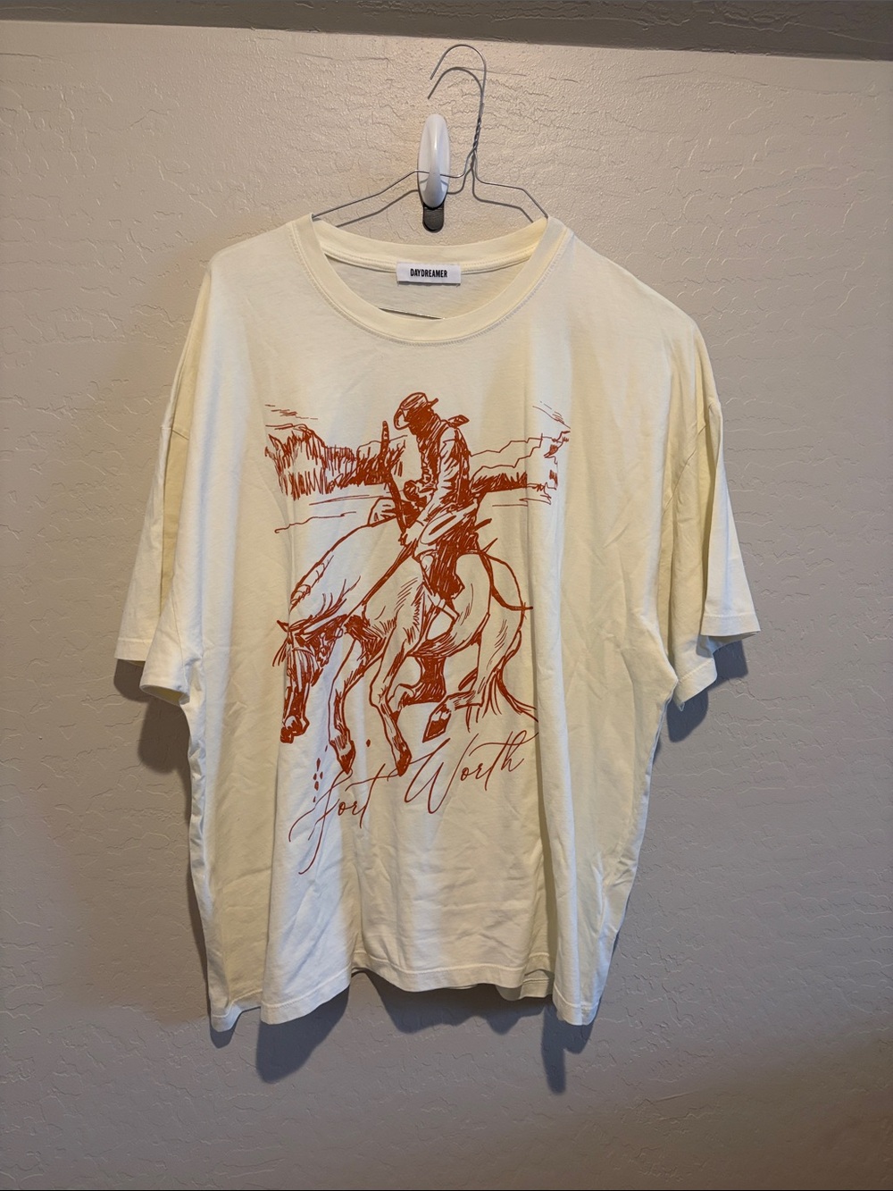 NWOT Daydreamer Cream Short-Sleeve Tee with Rust Horse Graphic
